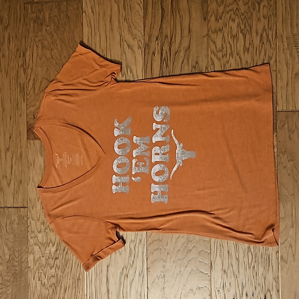 UT Hook Em Horns Tee Texas Longhorns Burnt Orange V neck Medium Short Sleeves